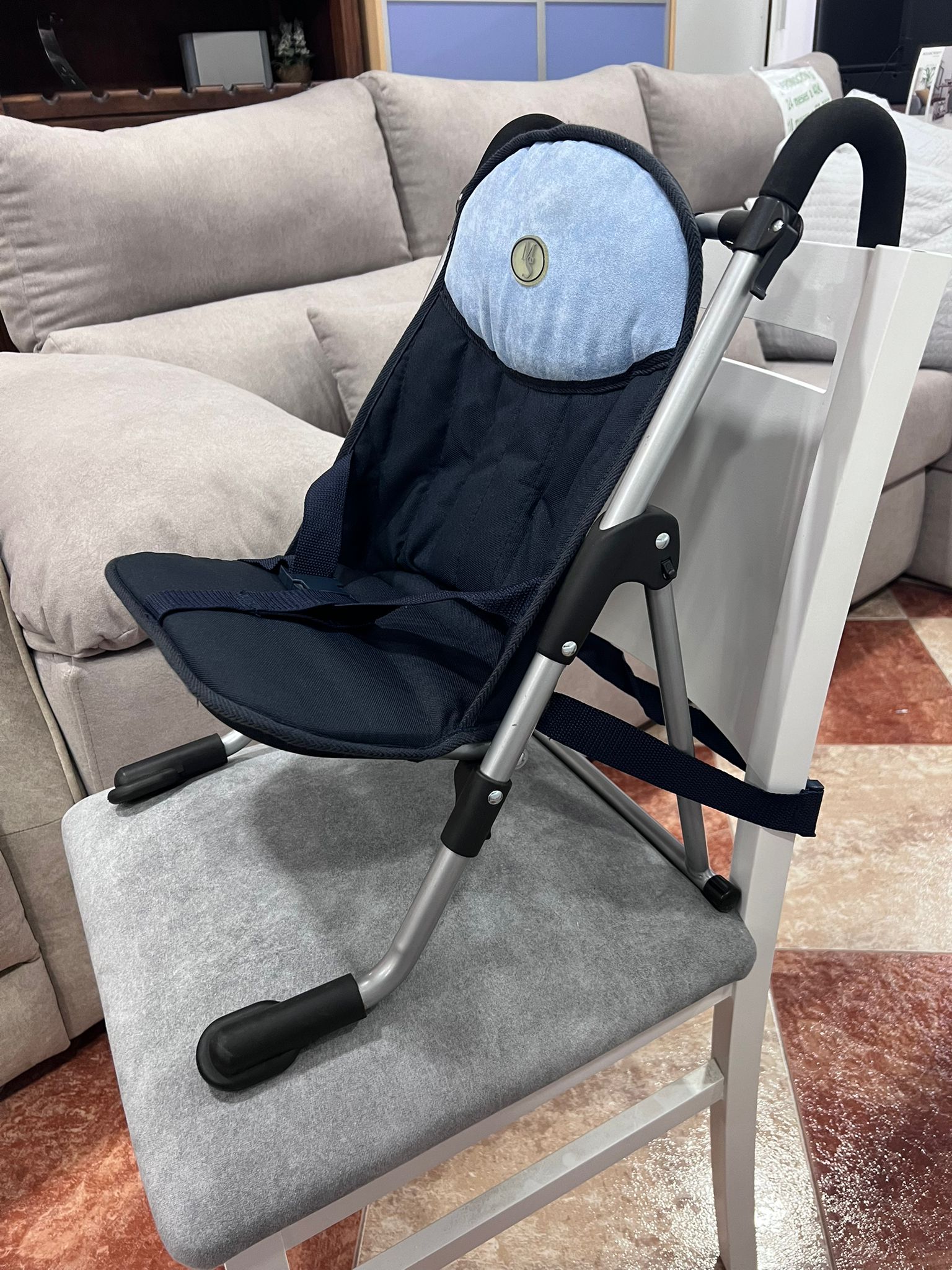 1545- Silla trona de viaje para bebe